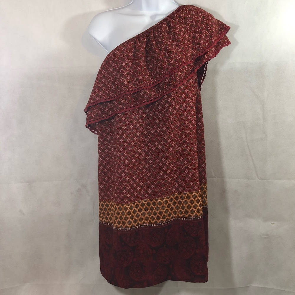 NEW WITH TAGS One shoulder boho dress!!!